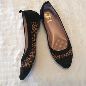 Vince Camuto Leopard Flats